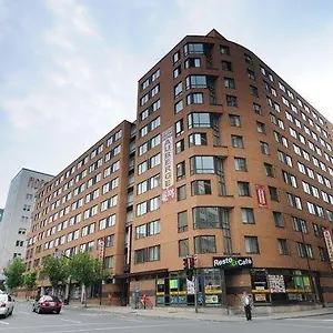 *** Aparthotel Residences Uqam Est Canada